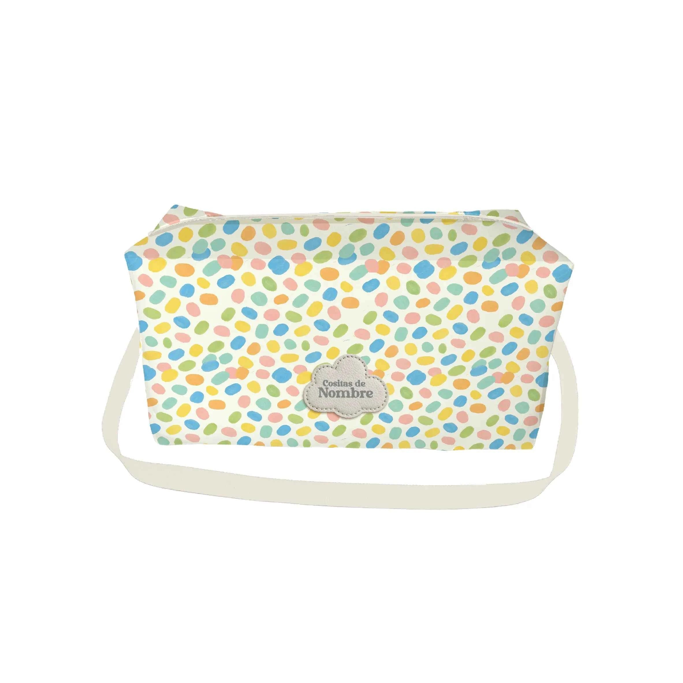 Bolso de bebé acolchado con estampado Baby Confetti, 100% fabricado en España. Personalizable, ligero y con gran capacidad para todo lo necesario del bebé.