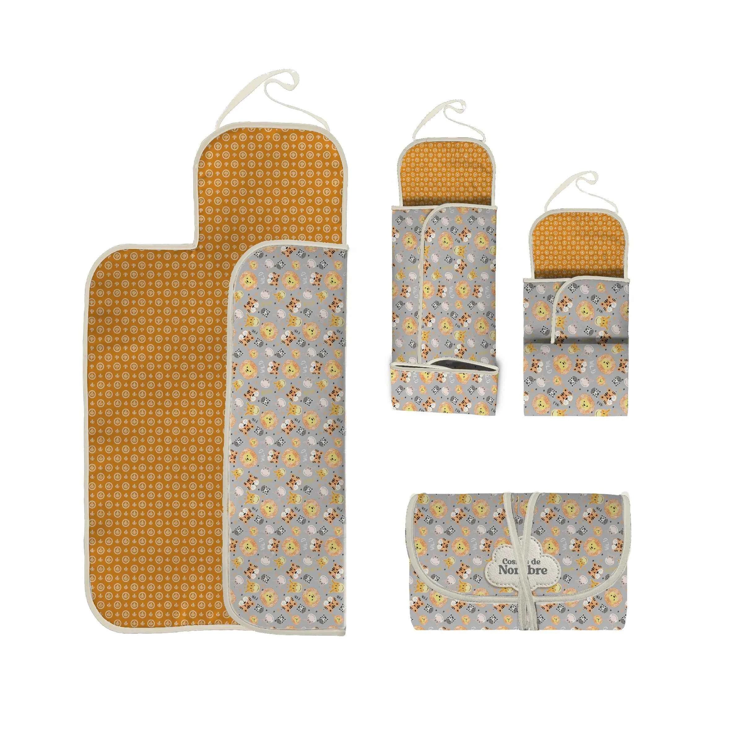 Cambiador enrrollable con estampado Animales fabricado en España. Suave, práctico y perfecto para cualquier salida.