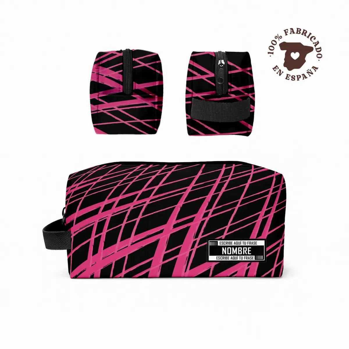Neceser Pink Hiit con estampado abstracto fondo negro y rallas rosas. Ideal para guardar el bidón o la toalla o tus enseres