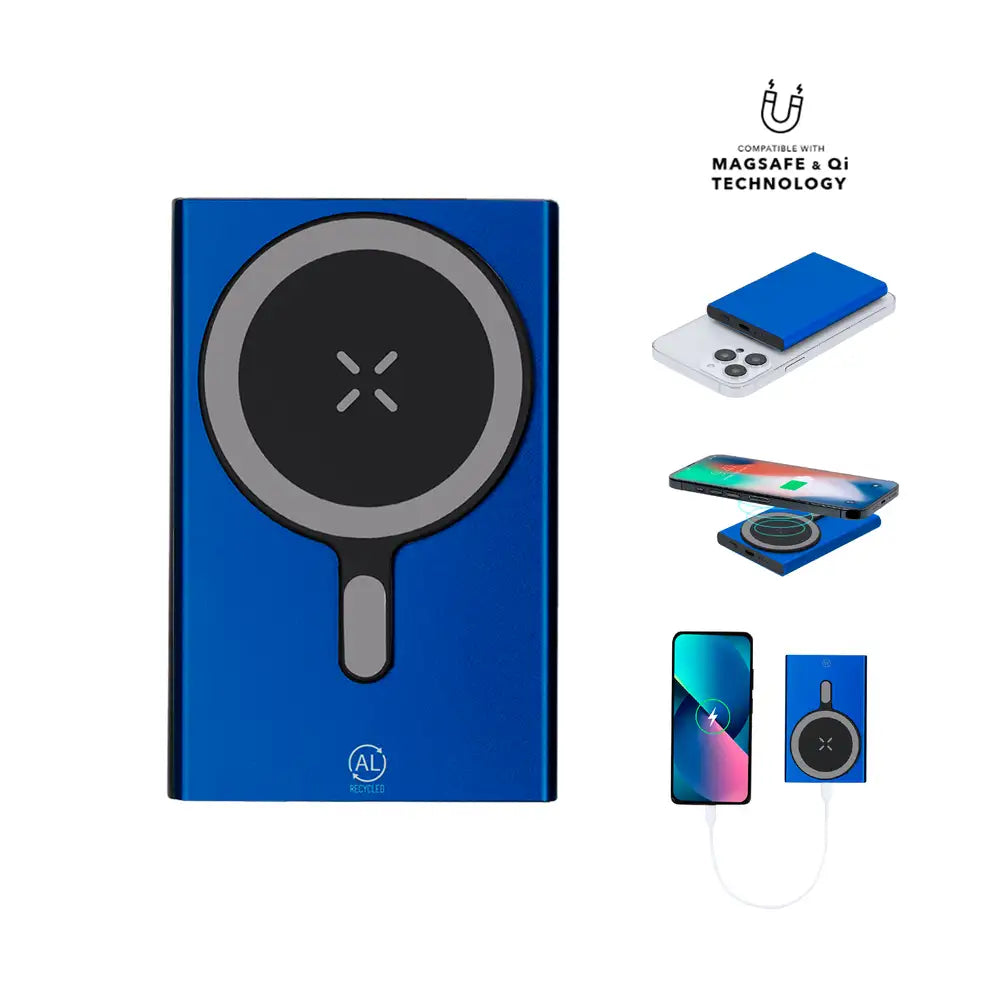 Batería externa portátil (power bank) personalizada con nombre de color azul metalizado. Con un potencia de 15v y entrada USB C