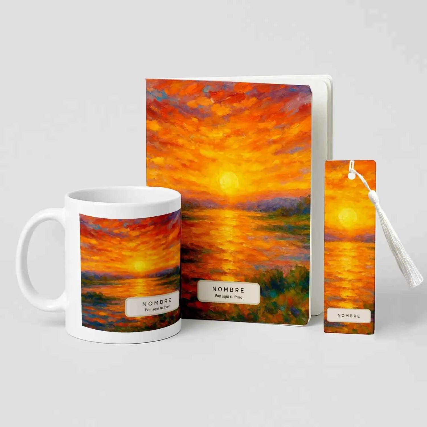 Pack Estudio & Café con taza personalizada, libreta A5 de PET reciclado estampada a una cara y marcapáginas metálico. Diseño Atardecer en tonos naranjas, rojos y dorados.