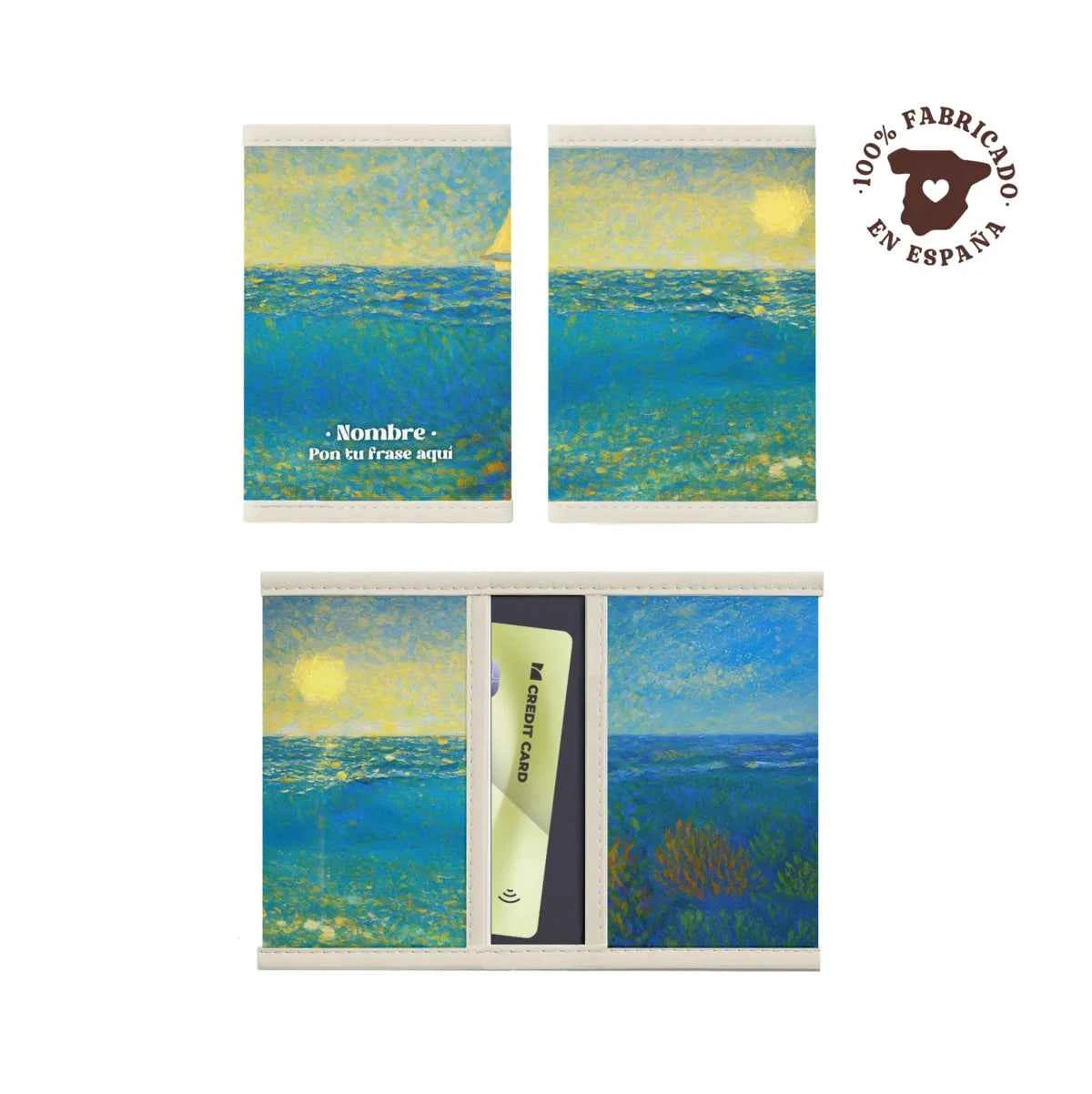 Porta tarjetas acolchado, ligero y 100% fabricado en España con estampado Velero en tonos azules y turquesas.