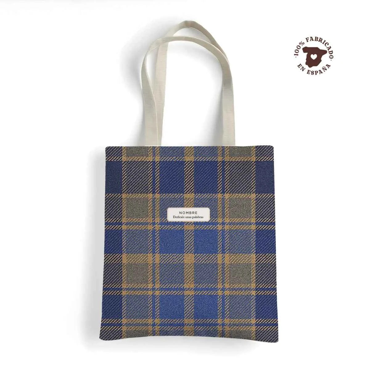Tote bag resistente 100% hecha en España con estampado Tartán Cobalto en tonos azul cobalto y beige. Personalizable con nombre.